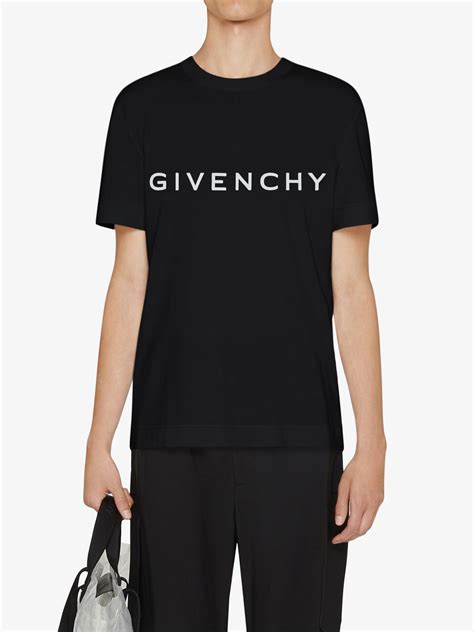 maglietta givenchy uomo prezzo|Maglieria di lusso per UOMO .